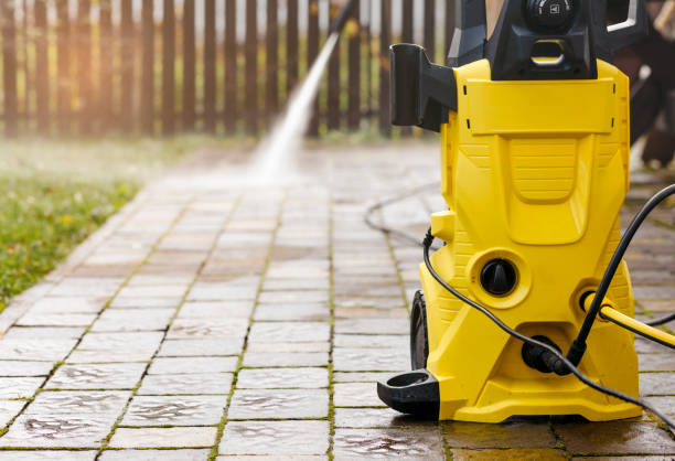 Best Spring Cleaning  in Beloit, KS